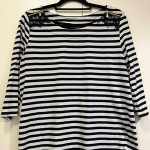 Black and White Boxy Blouse with Relaxed Fit